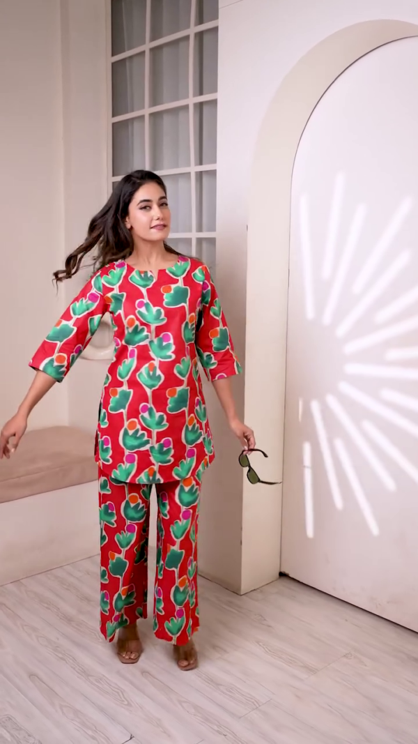 Geometric Printed Kurta with Trousers