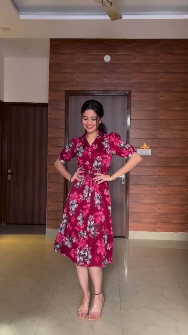 Floral Print Fit & Flare Maxi Dress - Image 5