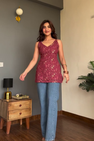 Trendy Maroon Printed Top for Women – Stylish Sleeveless Indo-Western Wear